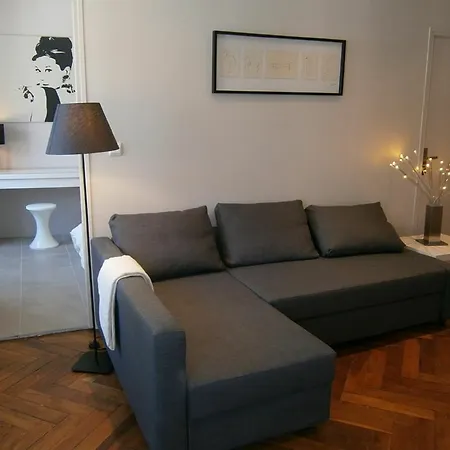 Edouard Herriot Apartment Lyon